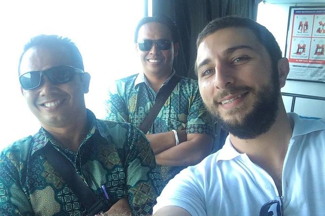Private Bali Driver & Car Charter – Flexible Full Day Custom Tour - East Bali icons: Tirta Gangga and the Gate of Heaven at Lempuyang