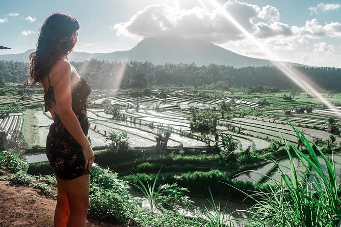 Private Bali Tour: Best of Bedugul and Tanah Lot Temple - Accessibility and weather: the two things you cannot fully control