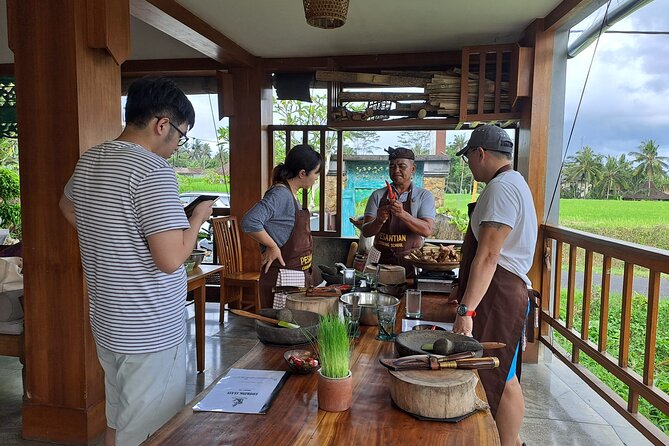 Private Balinese Cooking Class in Ubud at Santika's Home - Key Things I’d Tell a Friend Before Booking