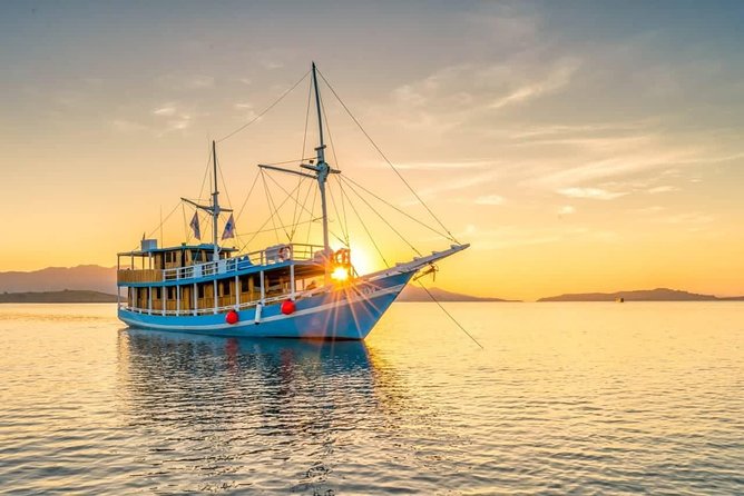 Private boat trip Komodo 2 or more person for 3 days 2 nights, Kelor, Rinca... - Key highlights that matter on this Komodo boat trip