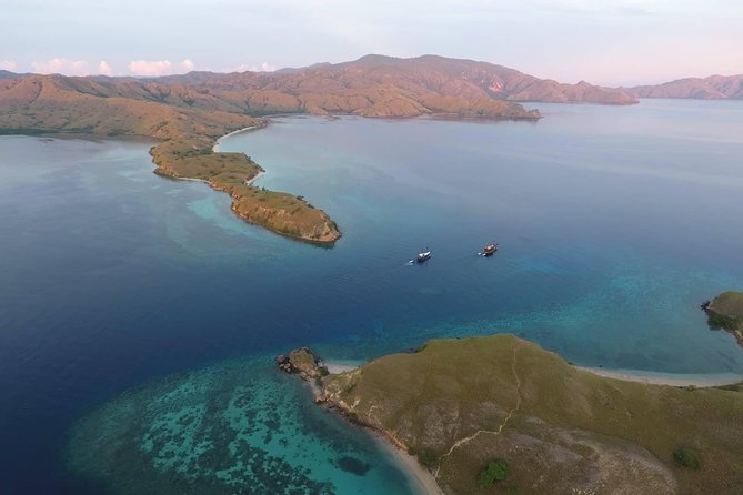 Private boat trip Komodo 2 or more person for 3 days 2 nights, Kelor, Rinca... - Day 3: Taka Makassar, Manta Point snorkeling, and Kanawa turtles possible