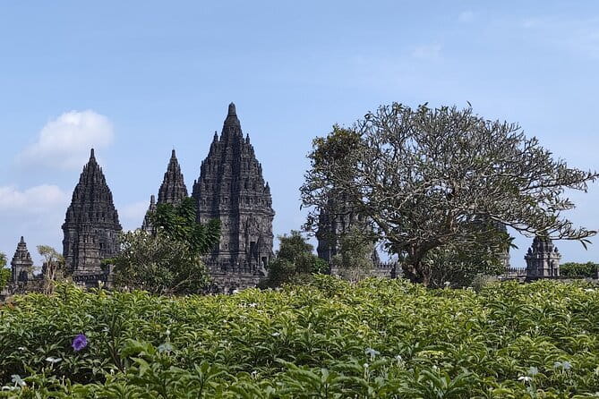 Private Borobudur Heritage Tour – Merapi Jeep & Prambanan Temple - Your day at a glance: pickup, Borobudur, Merapi option, Prambanan