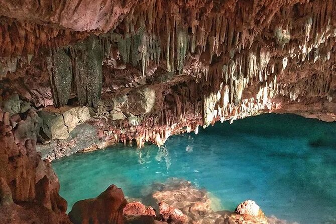 Private Day Tour Rangko Cave -Batu Cermin Cave - Who this private tour suits best