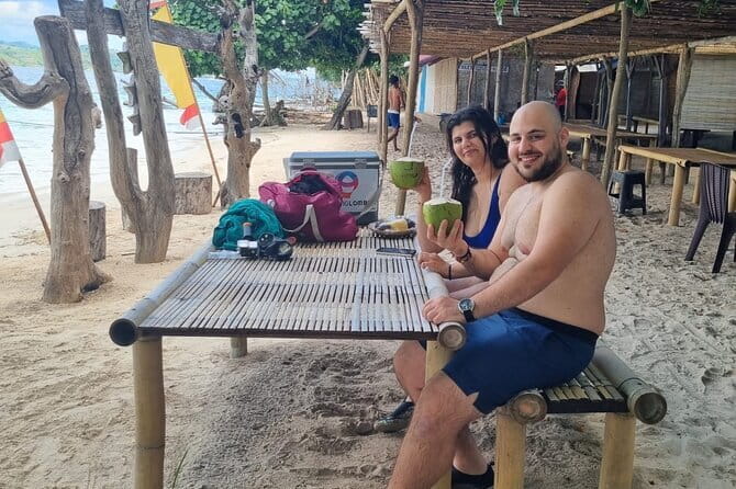 Private Day Trip Tour To Secret Gilis - Kebon Roek Traditional Market: a quick local stop before island time