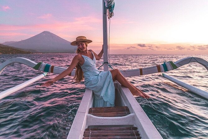 Private Full-Day Lovina Dolphin Watching and Snorkeling Boat Tour - Private Pickup and an English-Speaking Guide Who Keeps It Moving
