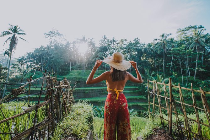 Private Full-Day Tour: Balinese Temples and Rice Terraces - Jungle Lunch at D Alas Warung: A Break That Actually Feels Like Bali