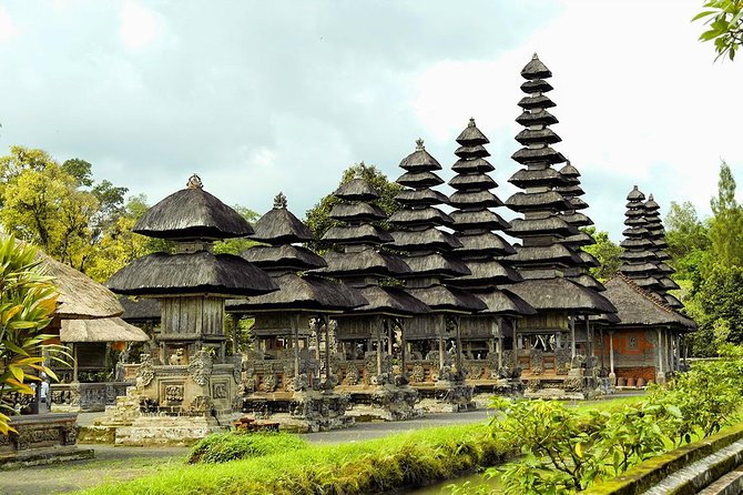 Private Full Day Tour: Best UNESCO Sites in Bali - Lunch and small comforts that add real value