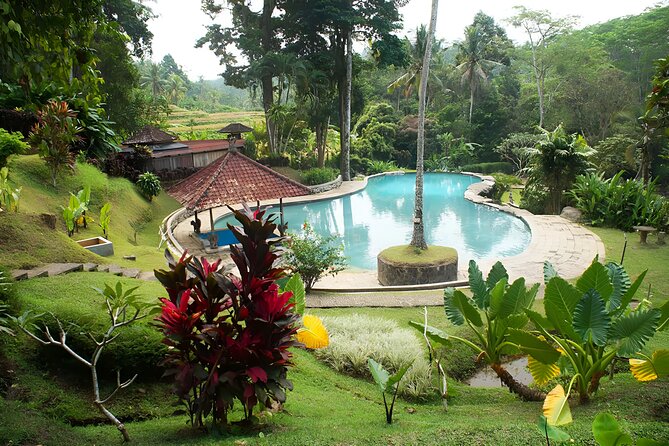 Private Full-Day Tour: Ulun Danu Beratan Temple, Jatiluwih and Tanah Lot Temple - Penatahan hot spring Kaja: river pools and the stair reality