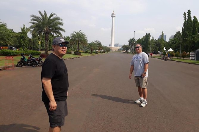 Private FullDay Jakarta Wonderfull Tour with Lunch & Souvenir - Istiqlal Mosque: The scale, the design, and why it matters