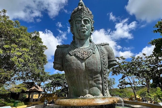 Private Half Day Nusa Dua Village All-Inclusive Tour - Stop 3: Garuda Wisnu Kencana (GWK) Cultural Park and Its Giant Statue