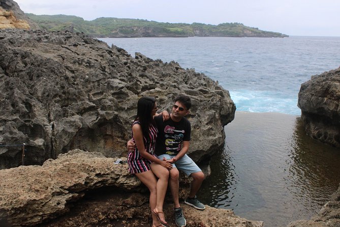 Private Instagramable West Nusa Penida Tour - Broken Beach (Pasih Uug) and Angel’s Billabong: rock formations that look unreal