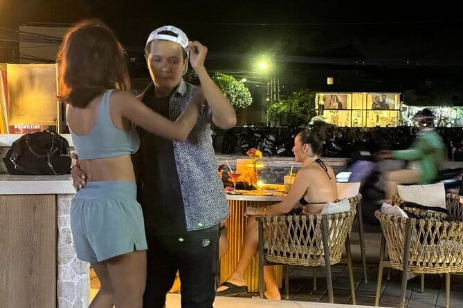 Private Salsa and Bachata Dance in Bali - Private salsa and bachata, plus a real nightlife game plan