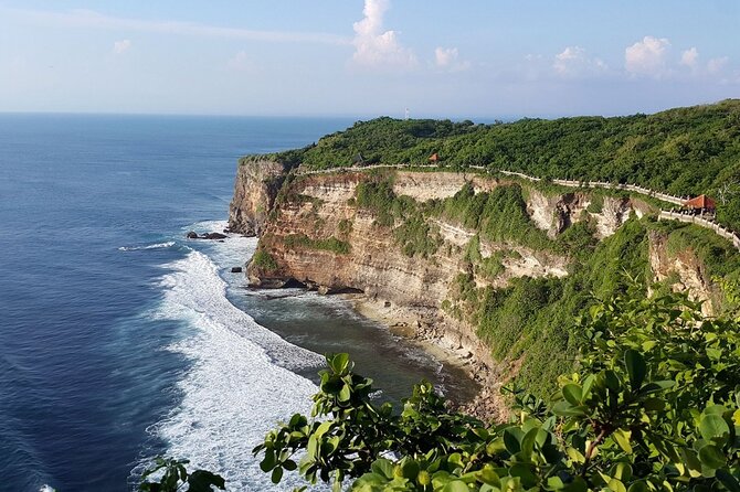 Private Tour Bali Beaches and Uluwatu Temple with Dinner - Jimbaran Seafood BBQ Dinner by Candlelight