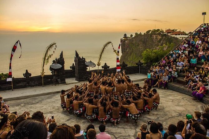 Private Tour Bali Beaches and Uluwatu Temple with Dinner - Padang Padang Beach: Movie Rocks and Surf Time