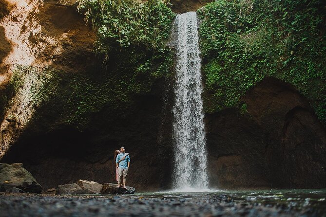 Private Tour : Bali Best Waterfalls, Temples and Monkey Forest - Elephant Cave Temple: The Name Trick to Know Before You Go