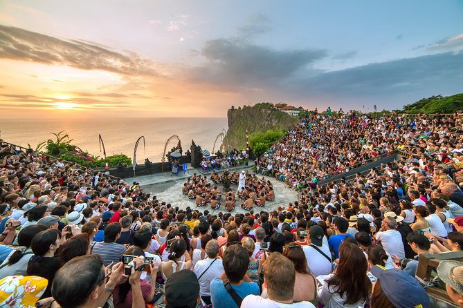 Private Tour: Full-Day Tanah Lot and Uluwatu Temples with Kecak Fire Dance Show - Taman Ayun Temple: Mengwi royal roots in a temple compound
