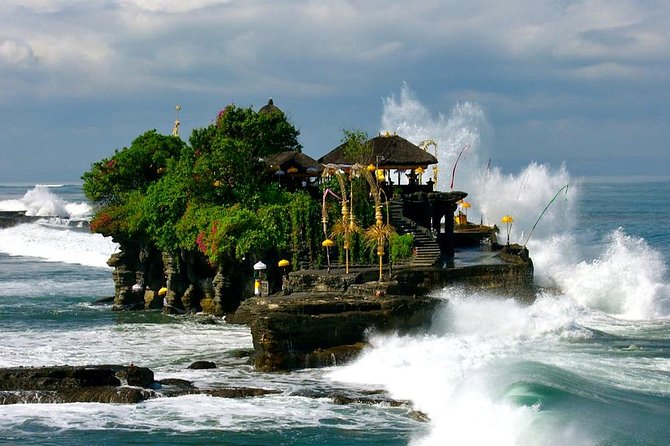 Private Tour: Full-Day Tanah Lot and Uluwatu Temples with Kecak Fire Dance Show - How a 10-hour private day actually plays out