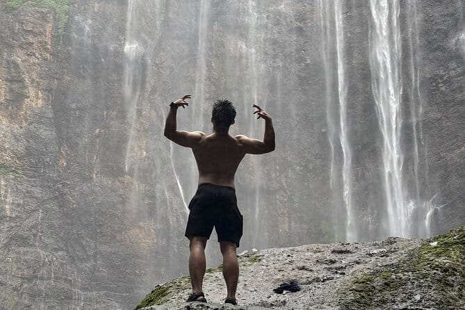 Private Tour in Tumpak Sewu Waterfalls from Malang or Surabaya - Stop 2: Tumpak Sewu Waterfall, exploring and photographing the roar