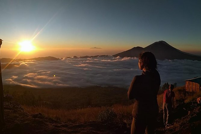 Private Tour : Mount Batur Sunrise Trekking With Private Guide - Pickup times from Ubud, and the reality of 2am starts