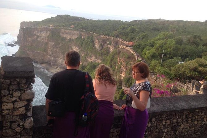 Private Tour Rafting Uluwatu Kecak Dance Sunset and Dinner in Jimbaran Bay - Refueling With the Buffet Lunch, So You Actually Enjoy the Sunset