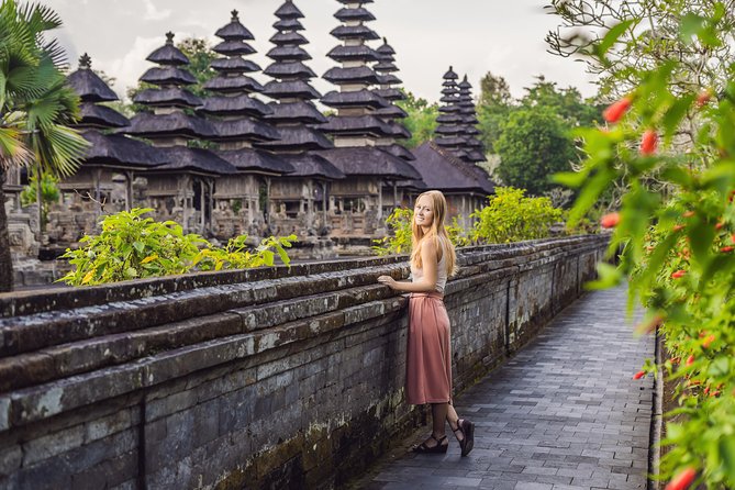 Private Tour: Tanah Lot at Sunset - Tanah Lot at Golden Hour: Getting the Sea View Right
