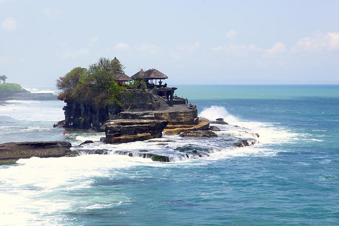 Private Tour: Ubud and Tanah Lot Day Tour - Sacred Monkey Forest Sanctuary: the jungle experience you can’t fake