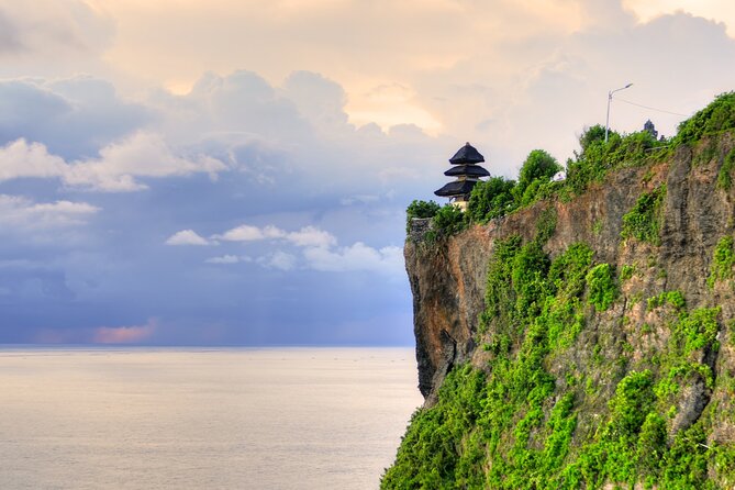 Private Tour: Uluwatu Temple & Southern Bali Highlights - Uluwatu Temple: cliffs, sacred drama, and monkey reality
