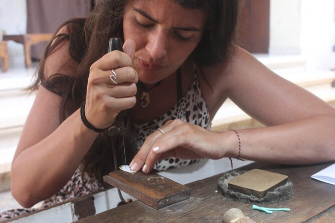 Private Traditional Bali Silver Jewelry Making Class - Private 3-hour class plan, from first cut to final polish