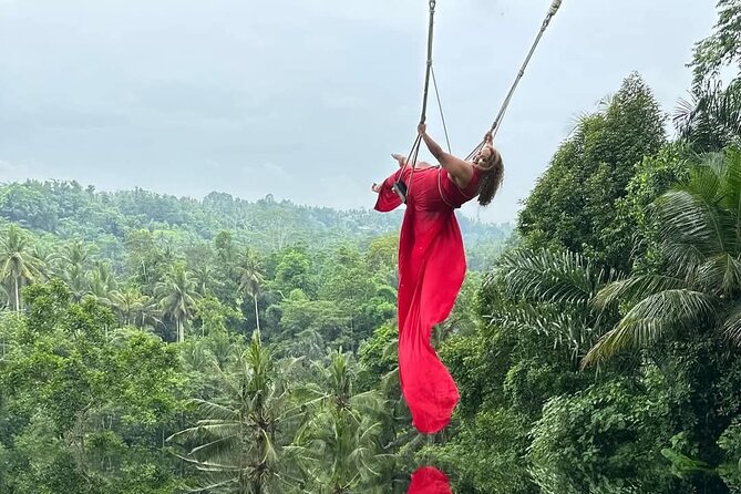 Private ubud tour : Temple Bathing + Mount Batur + Rice Terrace. - Tegalalang Rice Terrace: time to walk, not just look