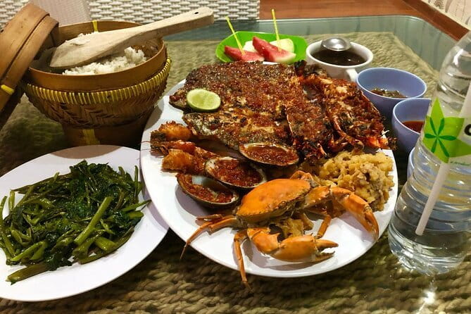 Romantic Seafood Dinner at Jimbaran Beach Bali include Sunset - What the 2-hour dinner really includes