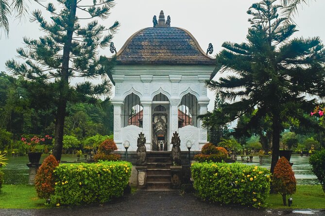 Royal Karangasem Heritage Tour - Stop 1: Puri Agung Karangasem and the Mix of Styles Behind Power