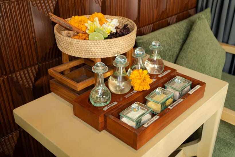 Seminyak: Relaxing Spa Experience at Svaha Spa Umalas - The Treatment Style: Balinese Massage with Natural Ingredients