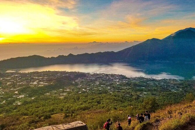 Sharing Mount Batur Sunrise Trekking And Natural Hot Spring - Summit breakfast and crater views around 5:45 am
