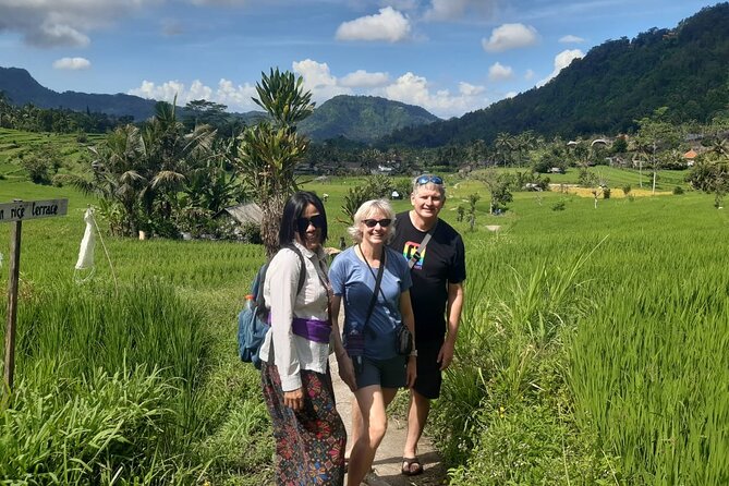 Sidemen Trekking Through Rice Terraces and Villages - Comfort Tips: Shoes, Weather, and Staying Upright