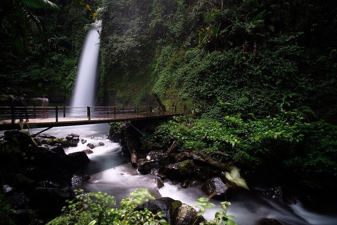 Situ Gunung Waterfall & Suspension Bridge Sukabumi start Jakarta - How the included lunch and transport change the value