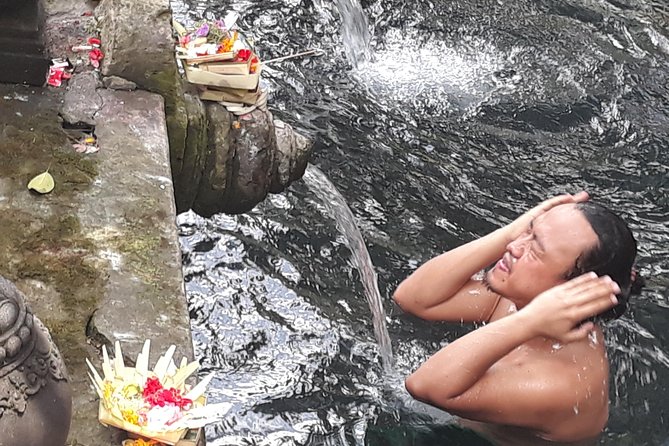 Skip the Line Tirta Empul Temple Entrance Ticket All Inclusive - Tirta Empul in Ubud: Why this holy spring visit feels different