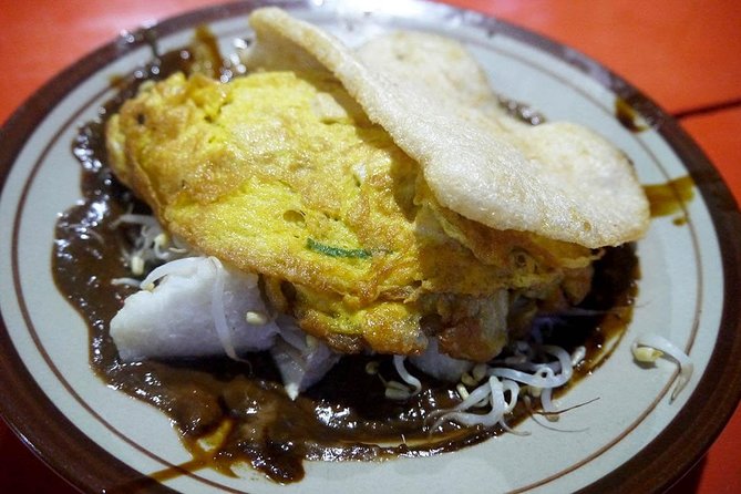 Small-Group Denpasar Night Food Tour - The traditional market moment, what to watch for at night