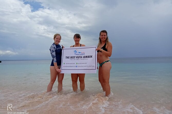 Snorkeling Tour In Gili Trawangan, Gili Meno And Gili Air Pick Up From Bali - Gili Meno Statue and Turtle Stops: A Clearer, Calmer Feel