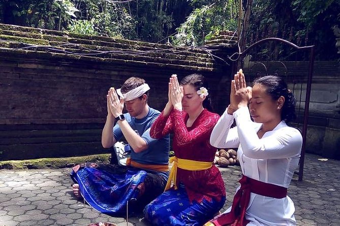 Soul Purification at Pura Mengening in Bali - What’s included, what’s missing, and what to wear
