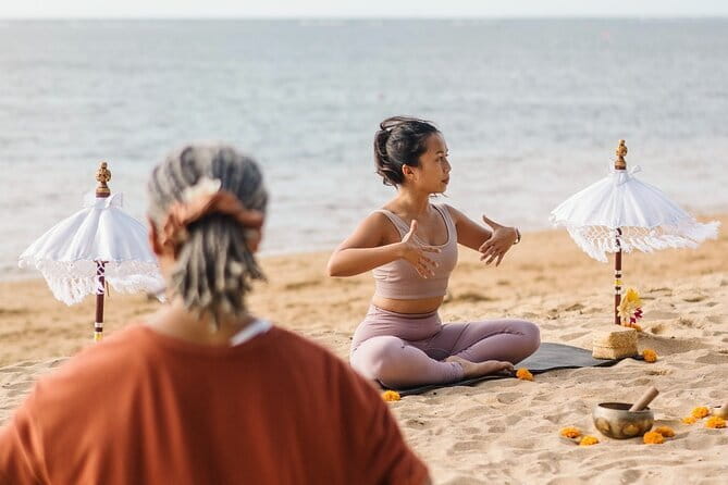Sunrise Yoga and Meditation Practice On Sanur Beach - Group Size and Instructor Energy: What Quisha Brings
