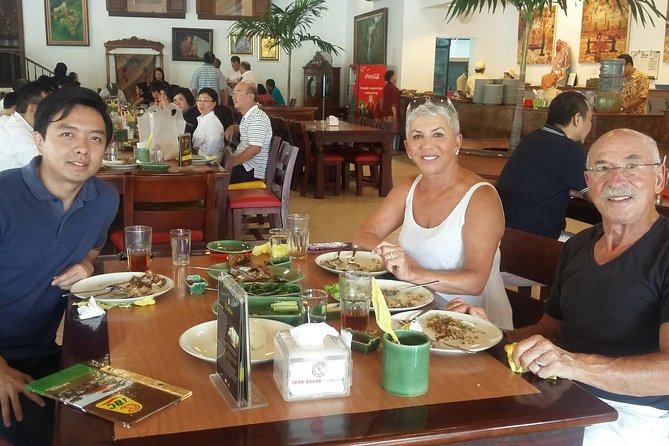 Surabaya Private Tour - Lunch at a local restaurant, what you should watch for