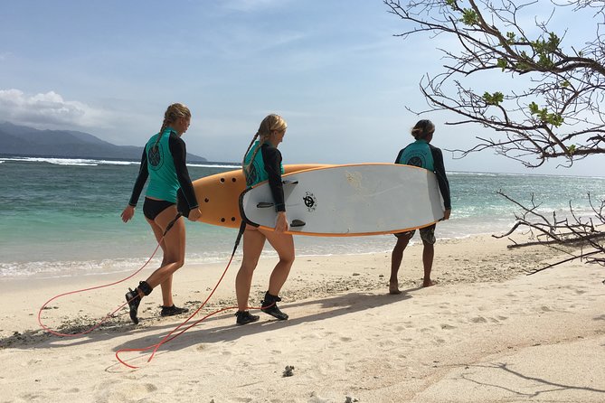 Surf Lesson Gili Trawangan - The exact lesson flow: theory, drills, then real waves