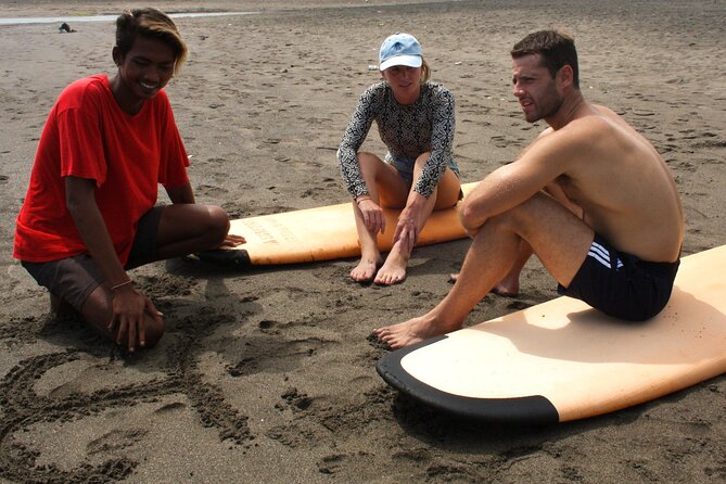 Surfing Trip or Lesson with Coaching in Bali - How the Coaching Handles Mixed Ability Groups