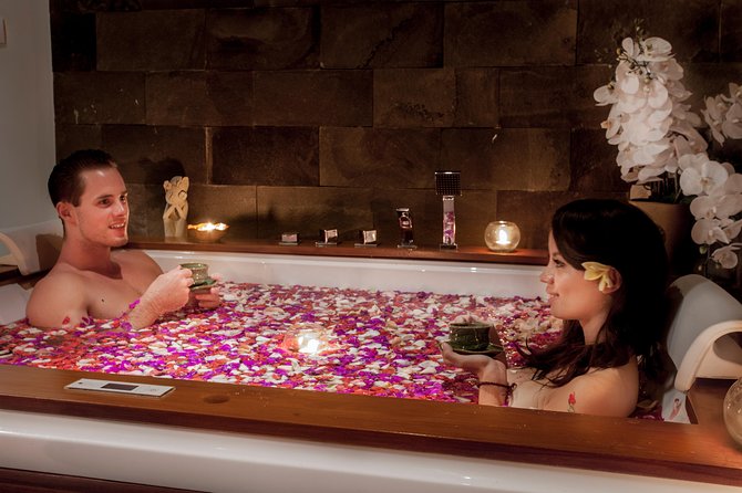 Sweet Dream Couple Treatment by ANJALI SPA - Massage 60 minutes: Balinese bodywork and how to get your pressure right