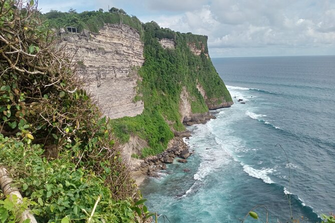 Tanah Lot and Uluwatu Temple Private Guided Tour - How to make the day run smoother (sun, time, and what to bring)