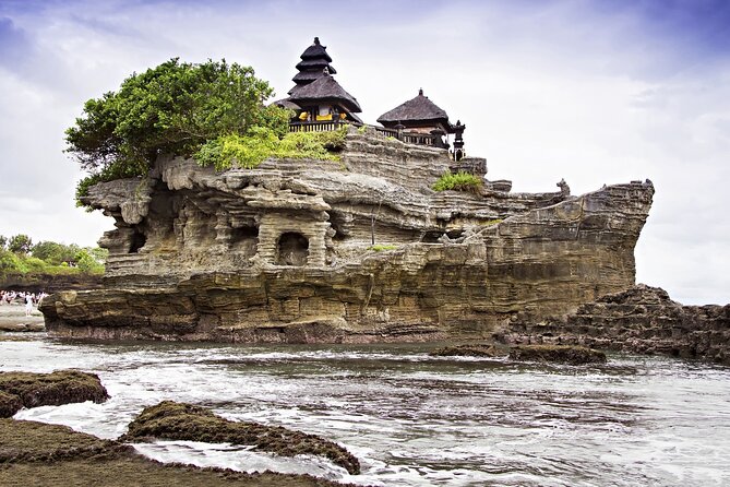 Tanah Lot, Jatiluwih Rice Terrace and Waterfall Day Tour - Private guides matter more than you think (Putu, Arta, and the photo coaching)