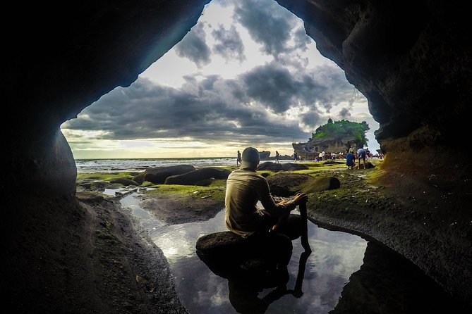 Tanah Lot Temple, Waterfall & Ubud Tour (Private & All-Inclusive) - Pass-By Stops That Add Flavor Without Taking Over the Day