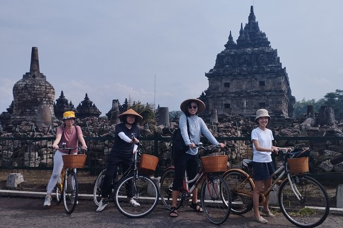 Temples and Bike Tours in the Village - Food moments on the bike: emping, tofu, and honey from the hive