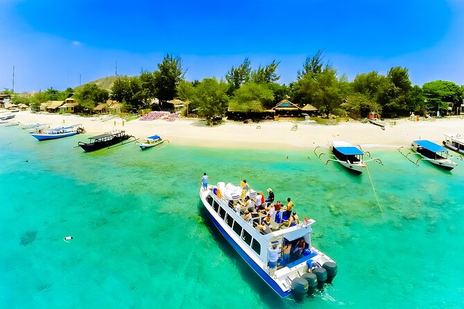 The Best Fast Boat Transfer: Bali - Lombok - Gili Trawangan - On board: what to expect with views, motion, and comfort