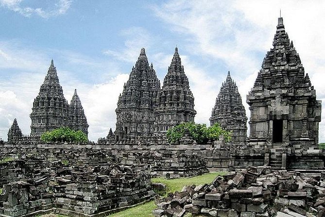 The Hindu Realms of the Prambanan - Stop 1: Prambanan Temple Compound and the Trimurti experience